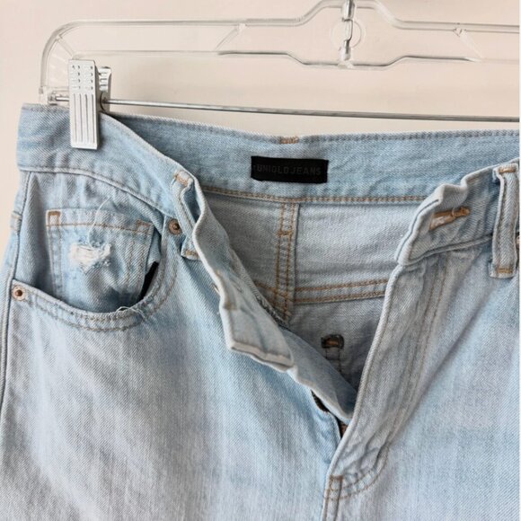 UNIQLO Women's Straight-Leg Distressed Jeans Light Wash Size 24 New - Picture 3 of 5